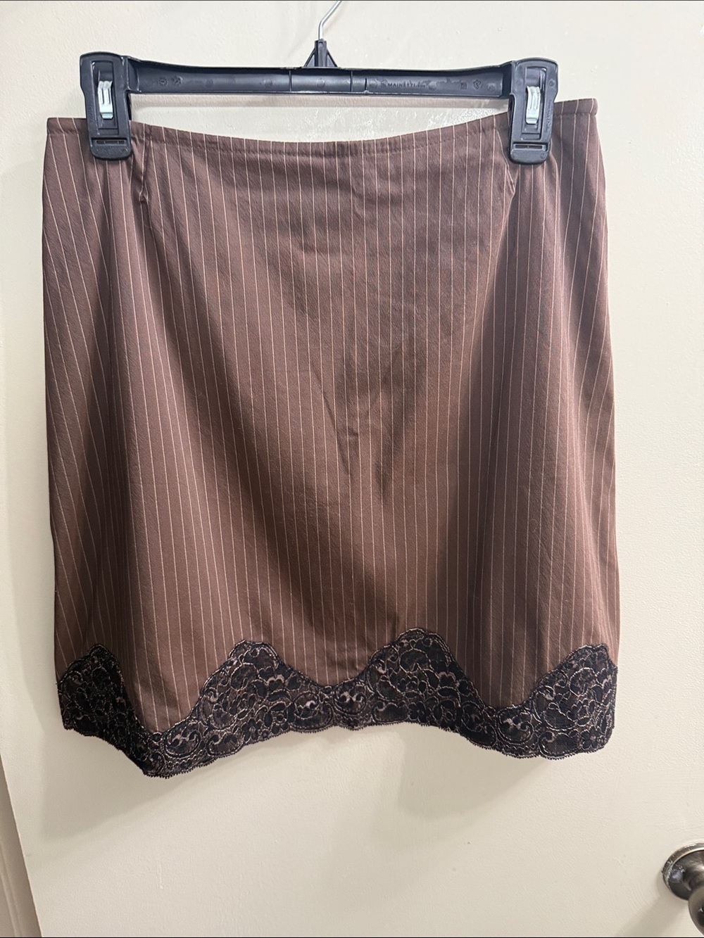 Anna Sui Brown Pinstripe Mini Skirt with Black Lace Trim size 10